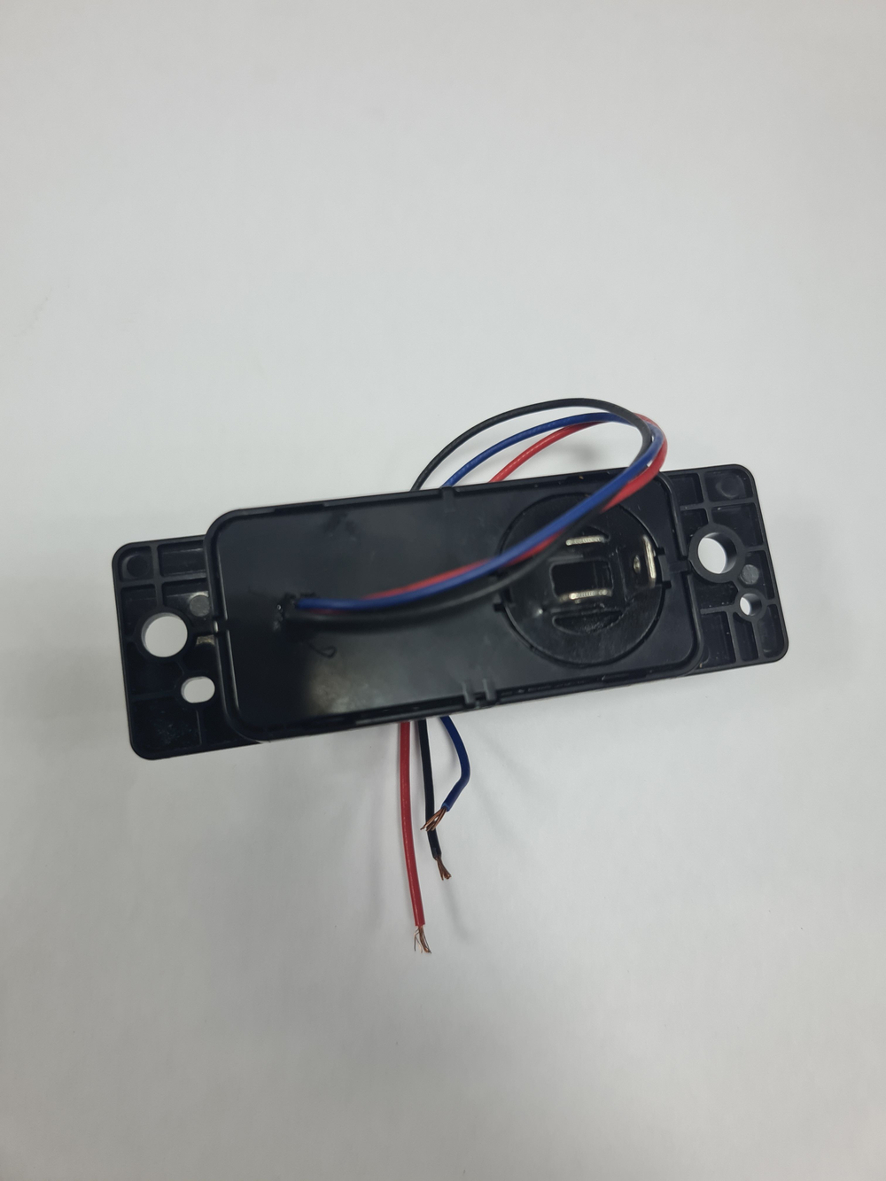 Кнопка открытия багажника + датчик температуры Кобальт