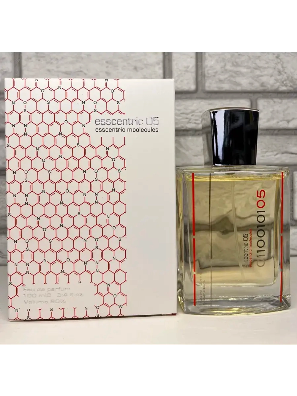 Esscentric 05 Moolecules 100 ml. Молекула 05
