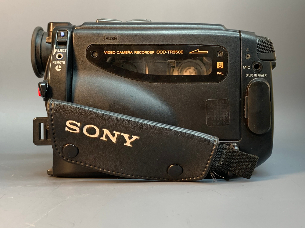 Sony Handycam CCD-TR350E С дефектом