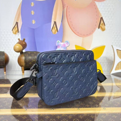 Сумка через плечо/мессенджер Louis Vuitton Trio