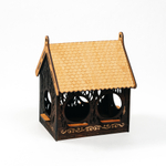 Резная кормушка-домик из кедра для птиц из дерева. F3