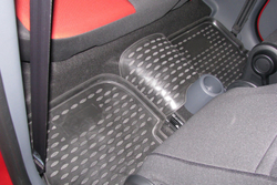Коврики Standard, в салон MITSUBISHI Colt 5D 10/2009- , 4 шт. (полиуретан, чёрные) Element.NLC.35.22.210