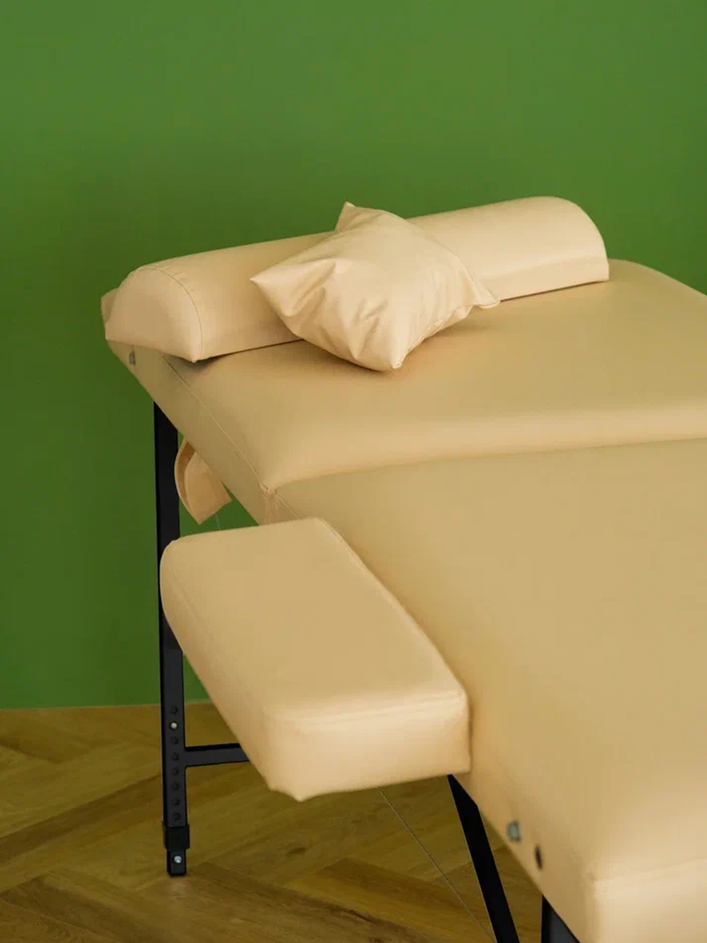 Массажный стол Relax 190/70 с регулировкой высоты