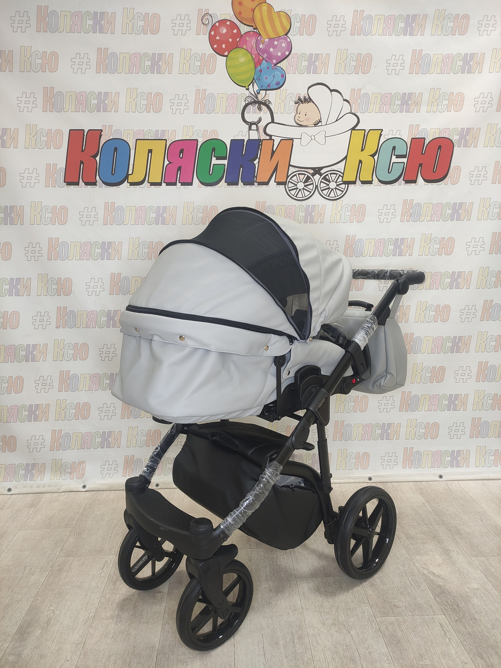 Коляска модульная Adamex Bibione Deluxe BI-SA3