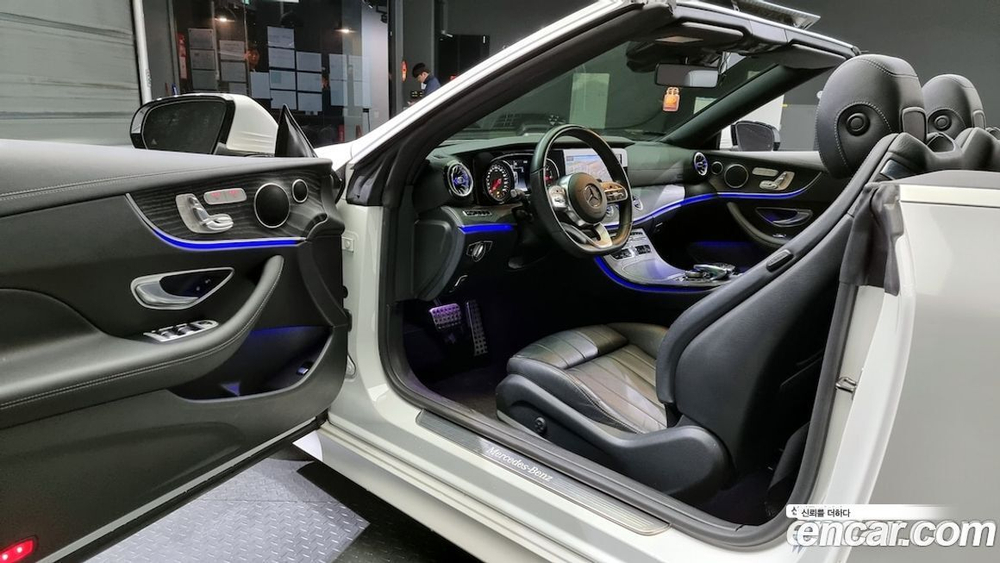 Mercedes-Benz E-Class W213 E220d Cabriolet (10.2019)