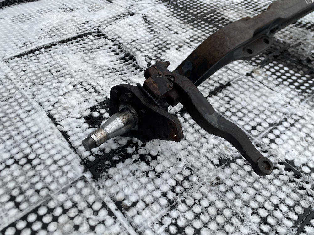 Балка передняя в сборе