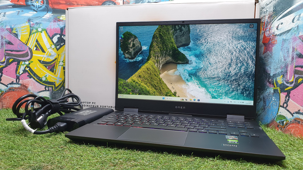 Игровой HP Ryzen 7/16Gb/RTX 3070 8Gb/144Hz/Omen 15-en1020ur 4l5q5ea/Windows 11