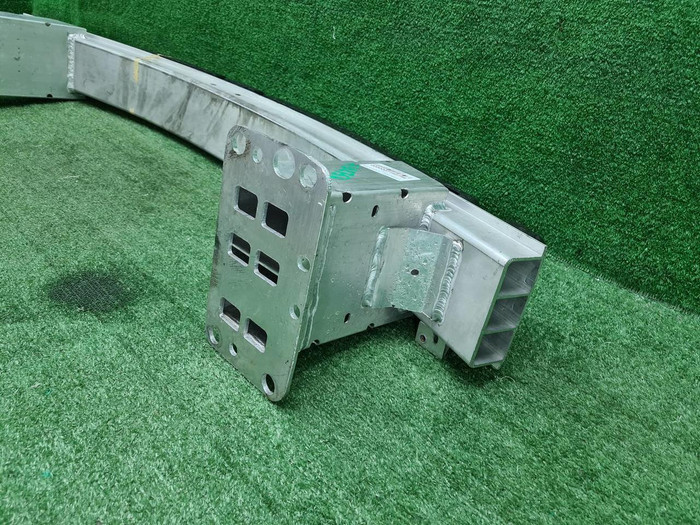 Усилитель передний Voyah Dream (2021-н.в.)