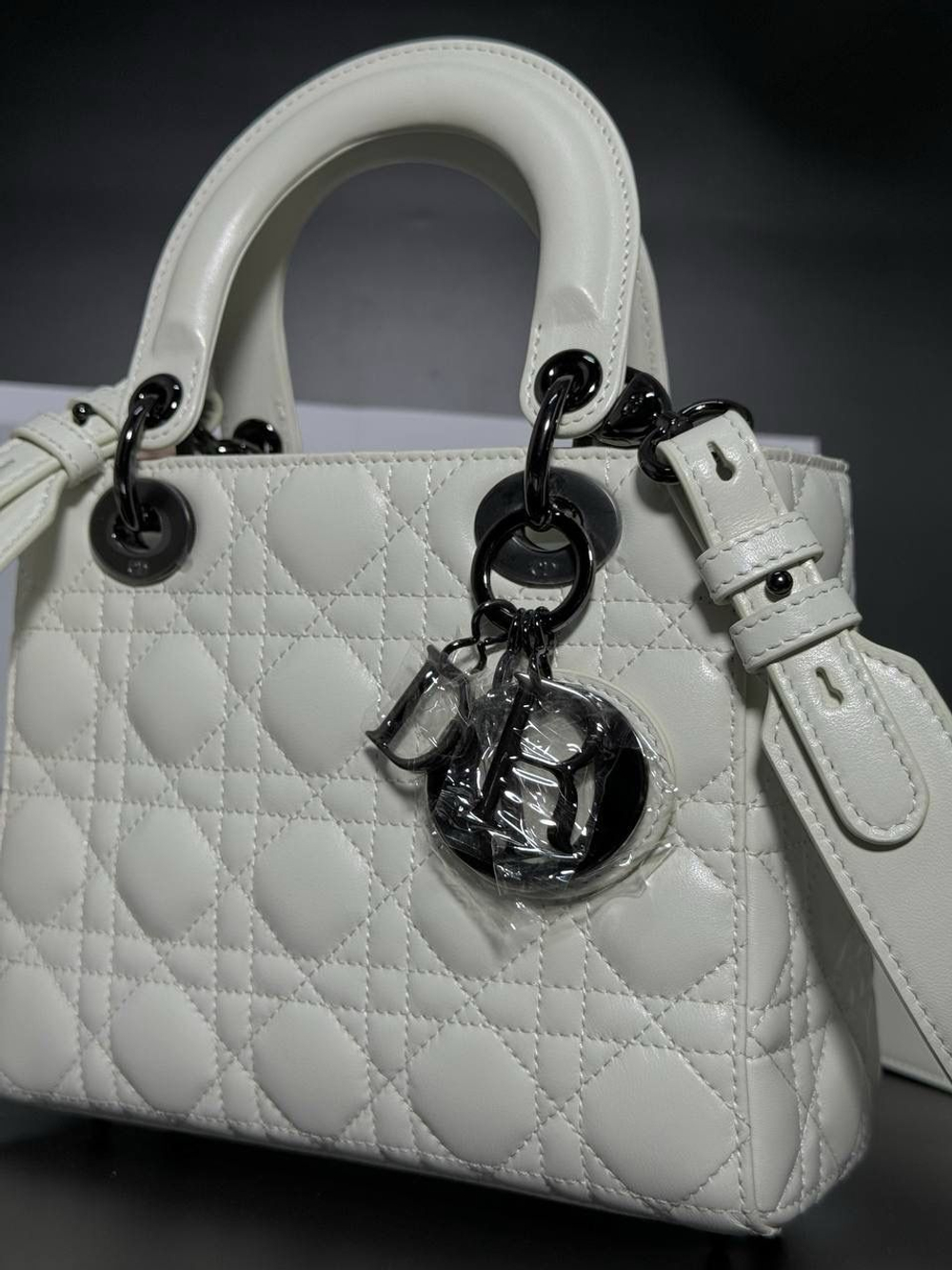 Сумка Dior 20 см