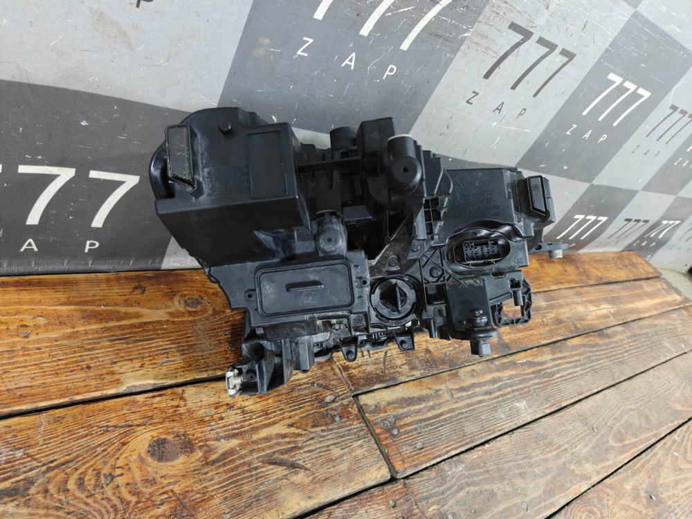 Фара левая LED Volkswagen Polo 6 20-нв Б/У Оригинал 6N5941005A