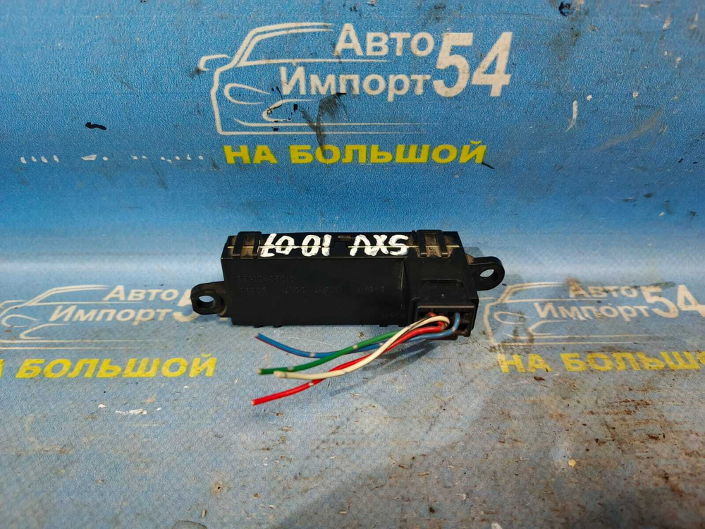 Часы салонные TOYOTA CAMRY 1996