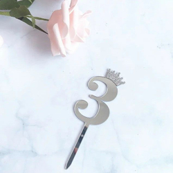 Топпер акриловый  «Цифра 3»  (6,2 см, серебряный)