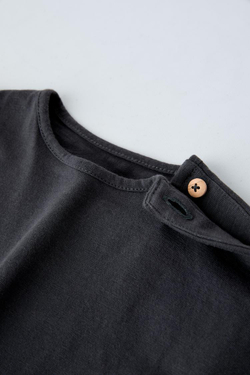 ZARA ФУТБОЛКА С ПУГОВИЦАМИ, АНТРАЦИТОВО-СЕРЫЙ