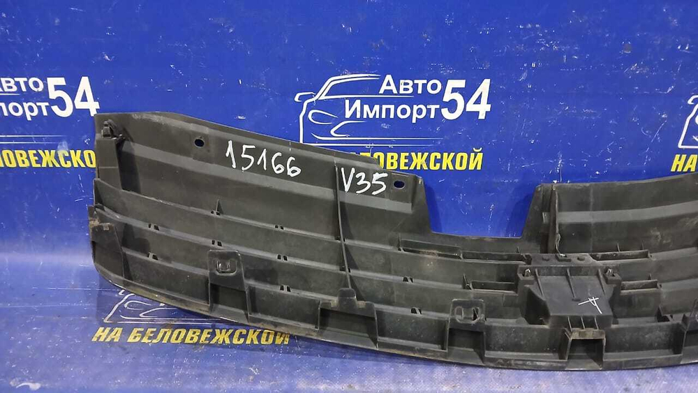 Решетка радиатора NISSAN SKYLINE 2001-2004