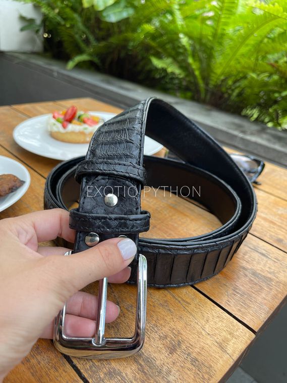 Ремень из кожи питона черного цвета AC-102