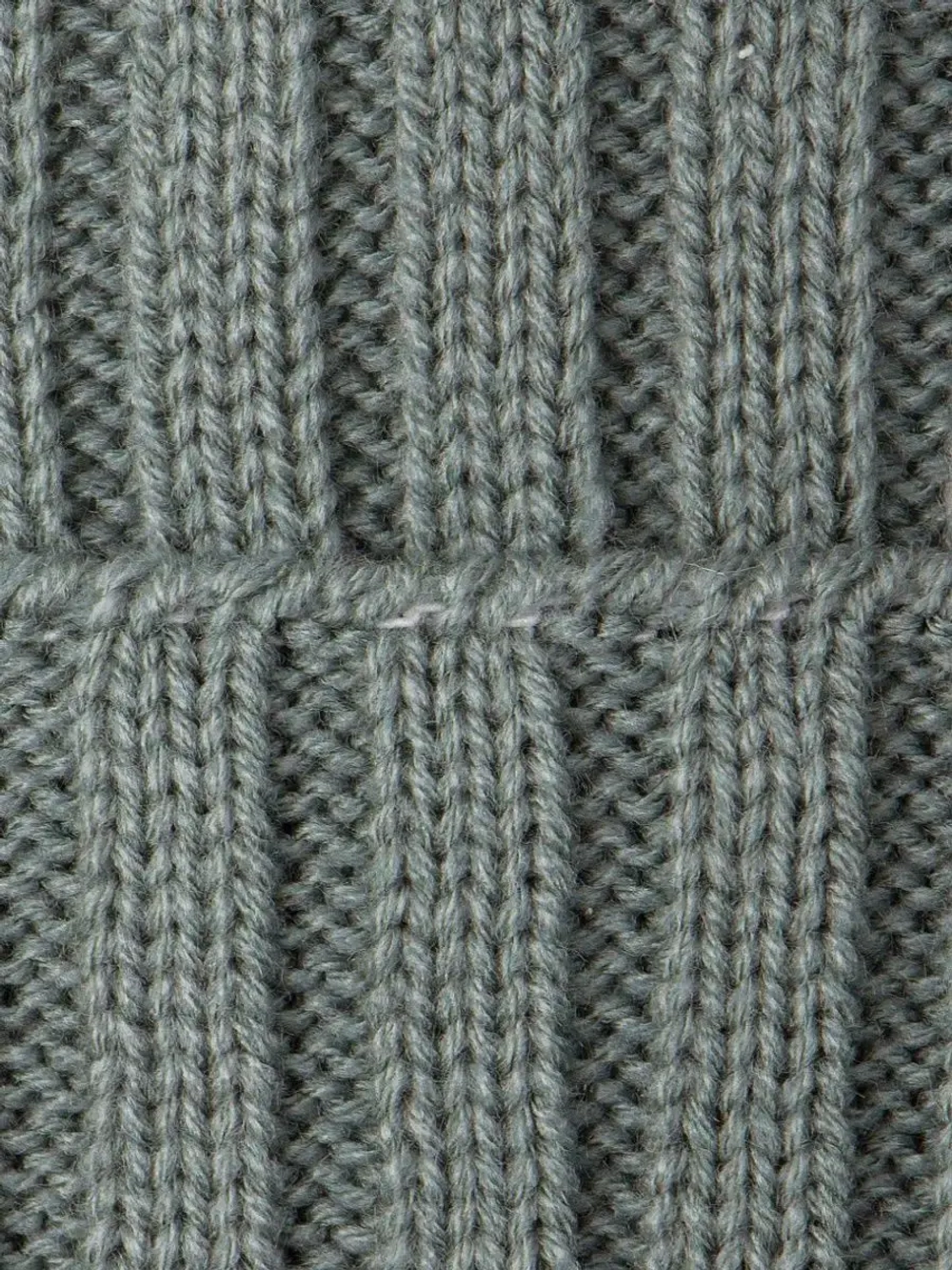 Шапка для девочки осенняя c ушками и снуд