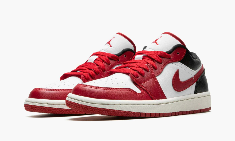 Air Jordan 1 Low WMNS "Reverse Black Toe"