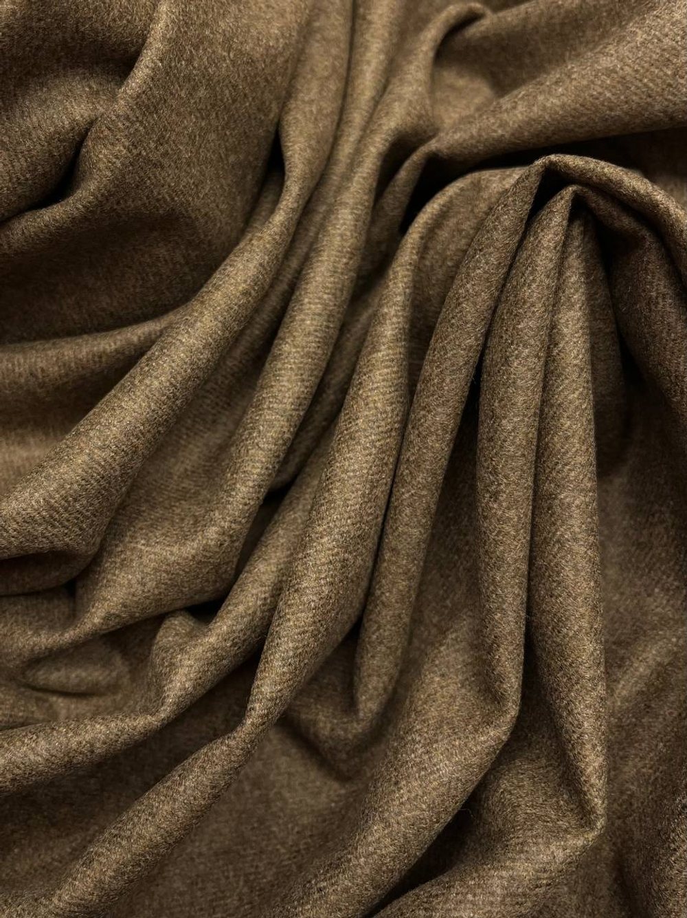 Кашемир костюмно-пальтовый Loro Piana оливковый