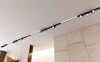 Светильник для магнитных треков линейный 20W 4000K