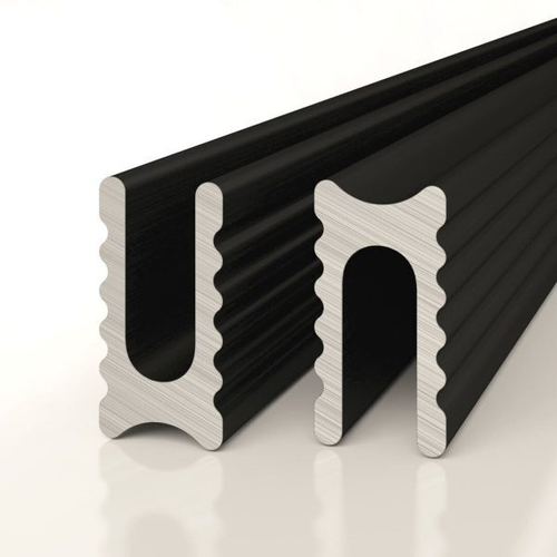 Разделительный профиль D009 анодированный черный