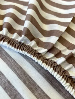 Постельное белье "Мэри/Мэри (компаньон)" евро наволочки 50х70 2шт Простынь на резинке 180х200 см Пододеяльник 200х215 см Сказка сатин