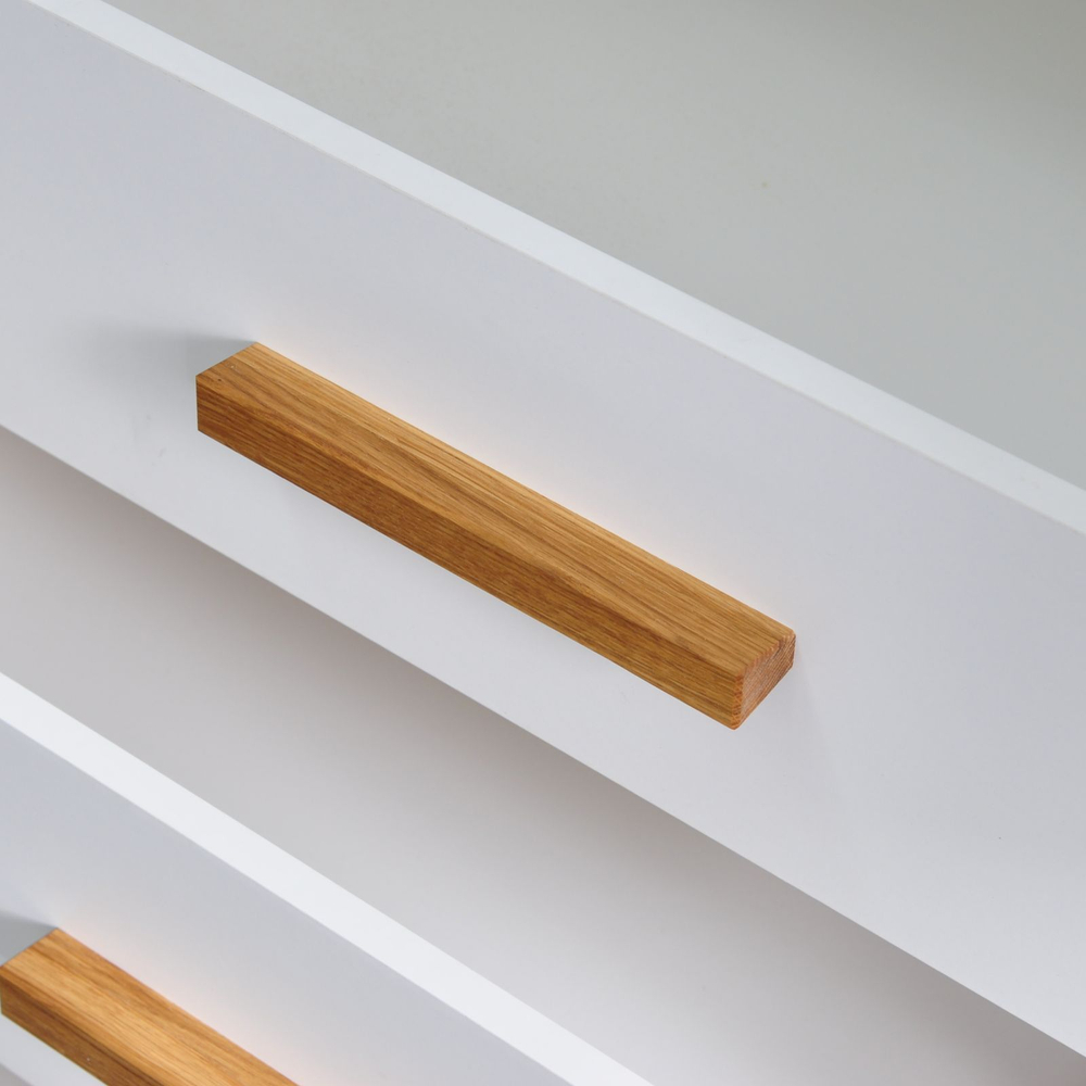 Шкаф 89х56х183, Чек, распашной для одежды, в детскую, спальню, прихожую, с дубовыми ручками и ножками, двухдверный, массив сосны, белый, Dipriz