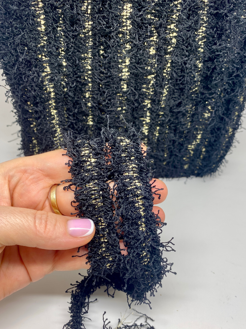 Тесьма отделочная твидовая с люрексом ш - 20мм 1 м