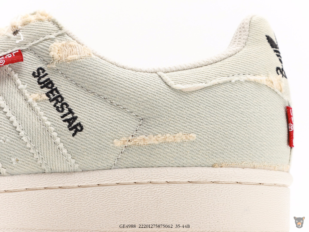 Кроссовки Levi's x Adidas Originals Superstar "Exclusive Denim"