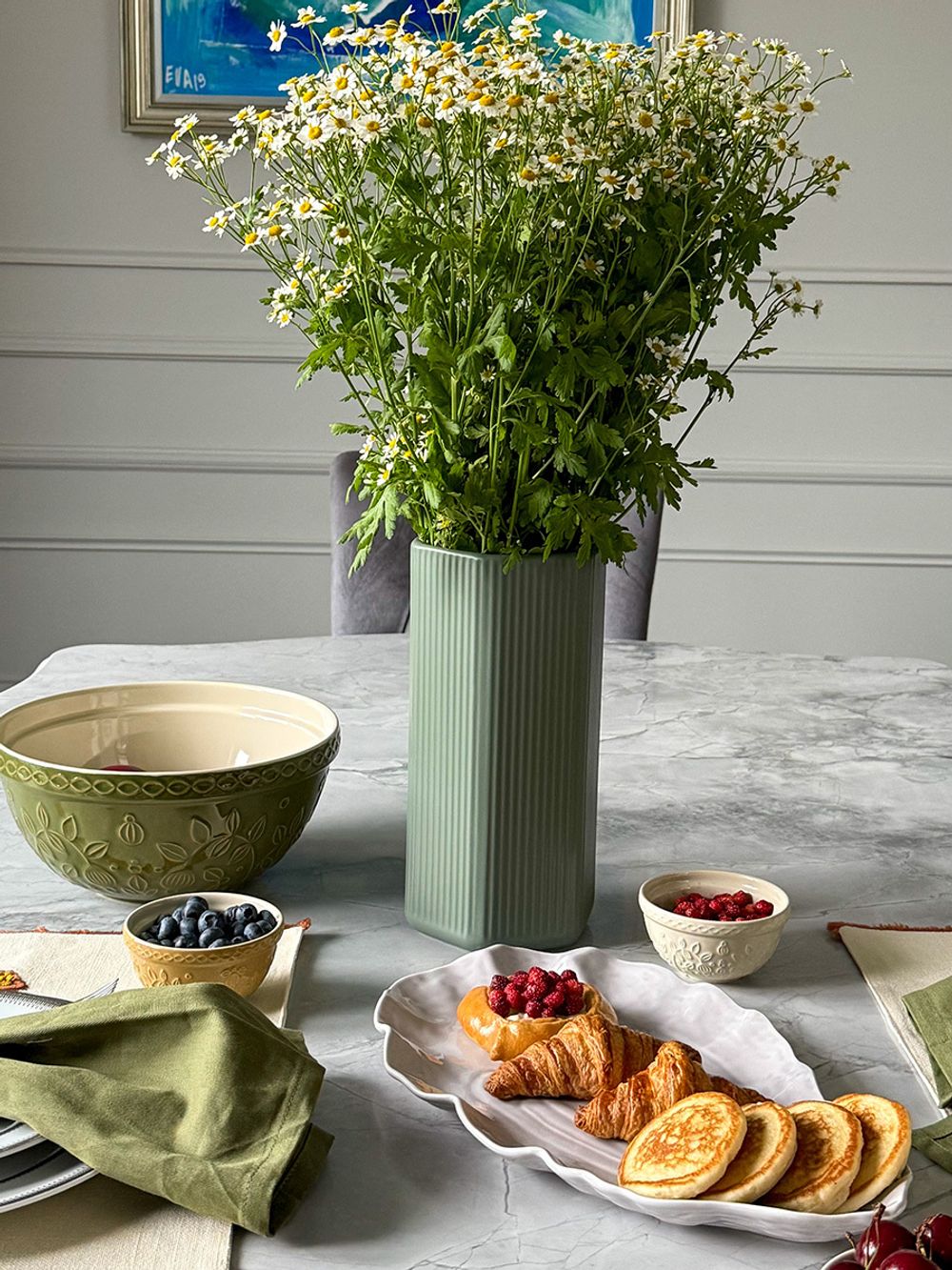 Блюдо сервировочное Clams серого цвета из коллекции Sea treasures