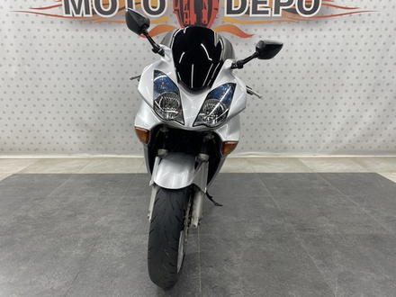 Honda VFR800F , 2005