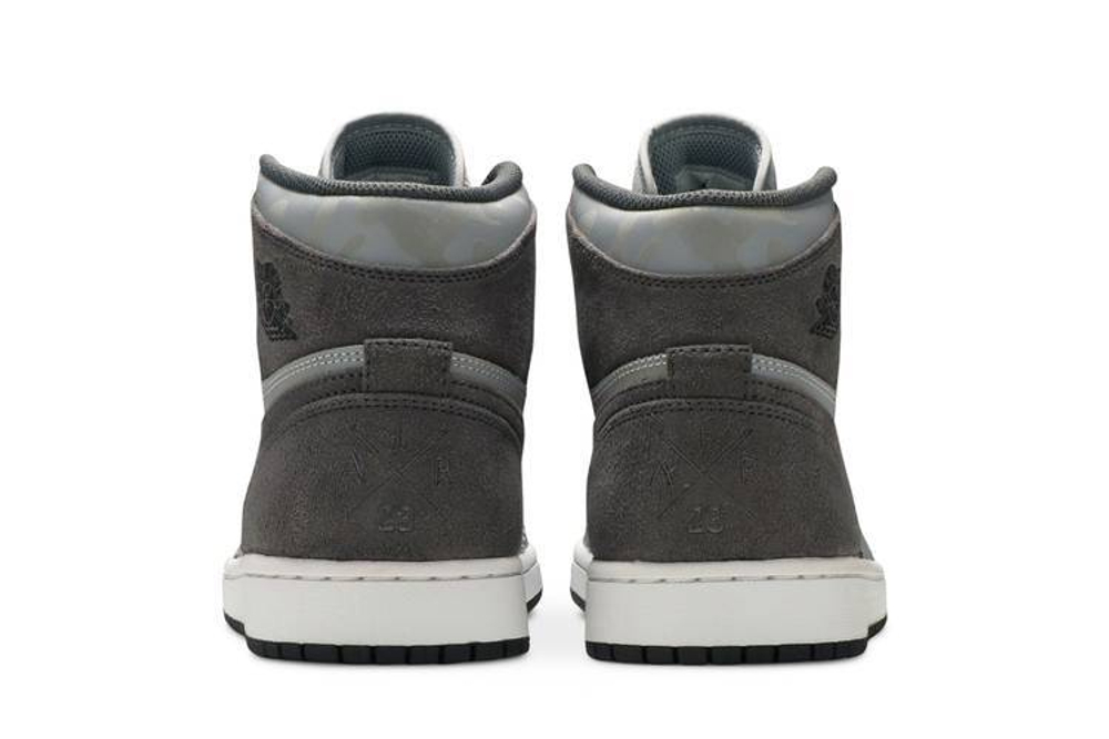 Кроссовки Jordan Air Jordan 1 Retro High Camo 3M Wolf Grey