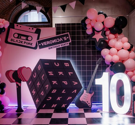Black Pink Party