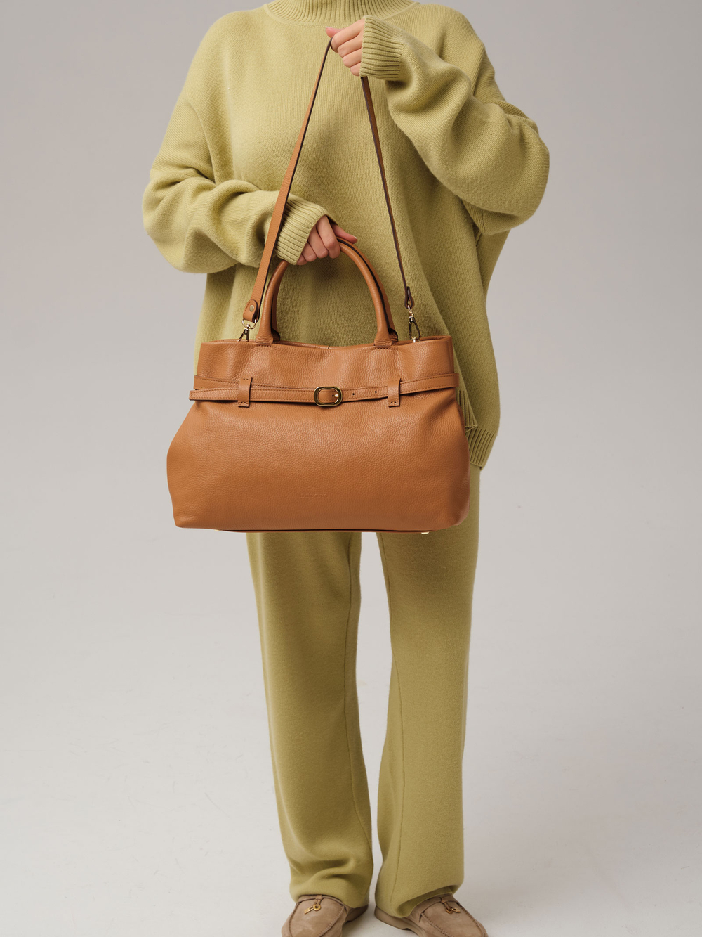 Сумка Deboro 31149 коричневый лист