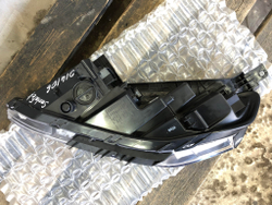 Фара правая LED Hyundai Santa Fe 4 (TM) 18-21 Б/У Оригинал 92208S1000