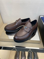 Лоферы Prada