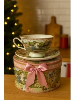 Новогодний чашка и блюдца с изображением лошади