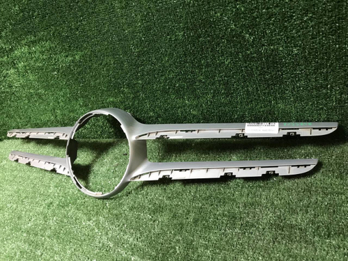 Накладка решетки радиатора Mercedes C W205 14-18