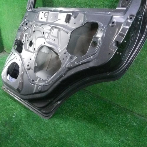 Дверь задняя правая Suzuki SX4 1 Classic (2006-2014) хэтчбк