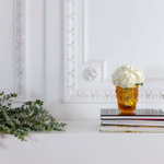 Ваза Lalique Pivoines янтарная, 14 см