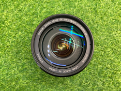 Canon EF 28-135mm 3.5-5.6 IS USM