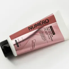 МАСКА ДЛЯ ПРИДАНИЯ БРИЛЛИАНТОВОГО БЛЕСКА С ЦЕННЫМИ СОРТАМИ МАСЕЛ