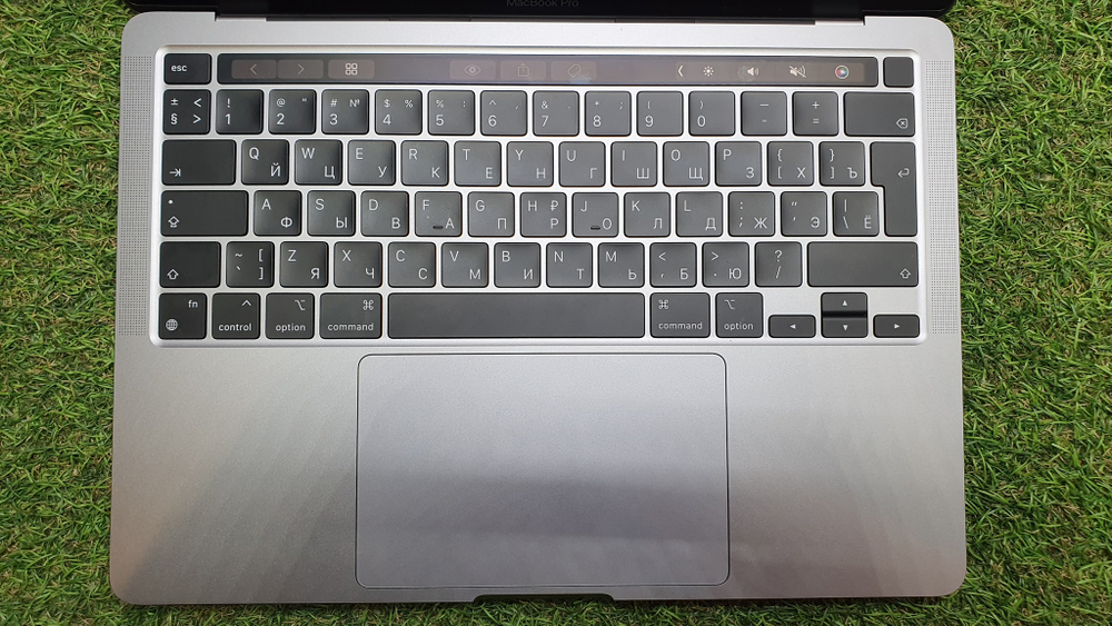 MacBook Pro 13  M1 2020 Retina A2338 3 цикла