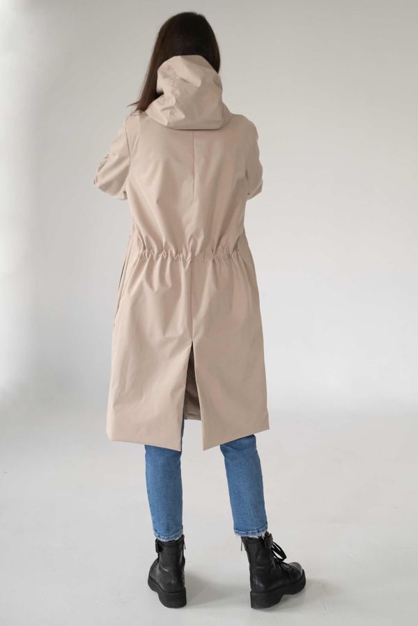 Плащ женский бежевый - фото 9
