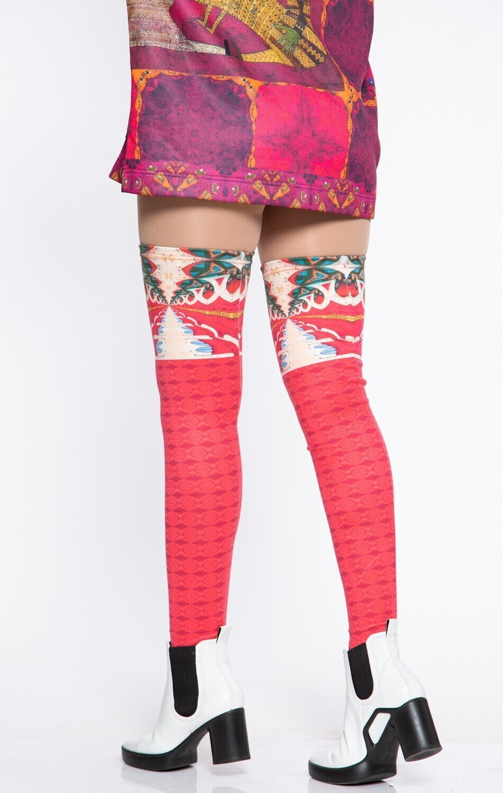 Комплект (худи и гетры) "Химера", по мотивам живописи художника-сюрреалиста Виктора Браунера