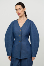 Жакет с объемными рукавами