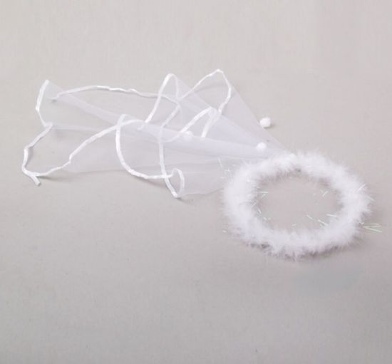 Венок меховой с вуалью, белый
