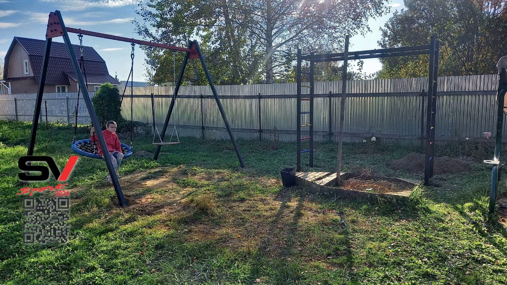 Монтаж уличных качелей Sv Sport