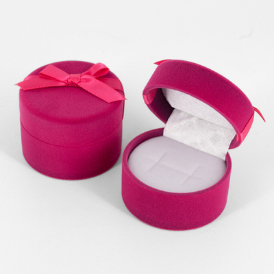 Футляр круглый с бантиком, серия "Романтика"