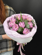 Пионовидный тюльпан сиреневый