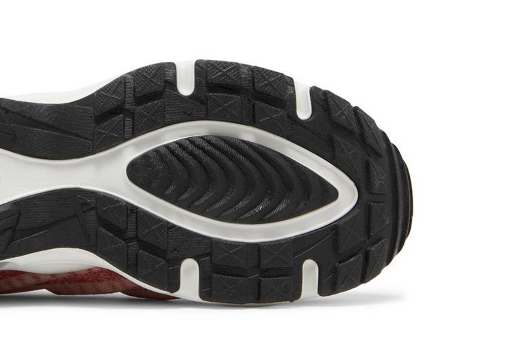 Кроссовки Nike Air Max Tw
